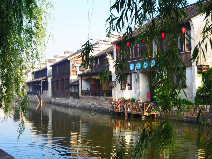 夫妻两人唯一的一套70平米房子，过户给了儿子，儿子大了可以买房子吗游戏画面
